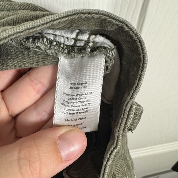 Talbots Heritage Ankle Straight Olive Green Denim Pants Size 6 Womens - Picture 9 of 9